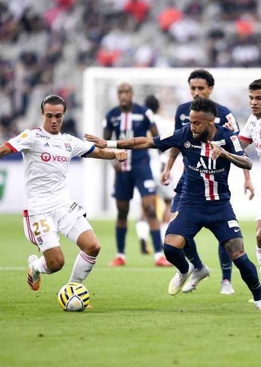 Neymar Jr Maxence Caqueret OL PSG Lyon Paris Coupe de la Ligue BKT
