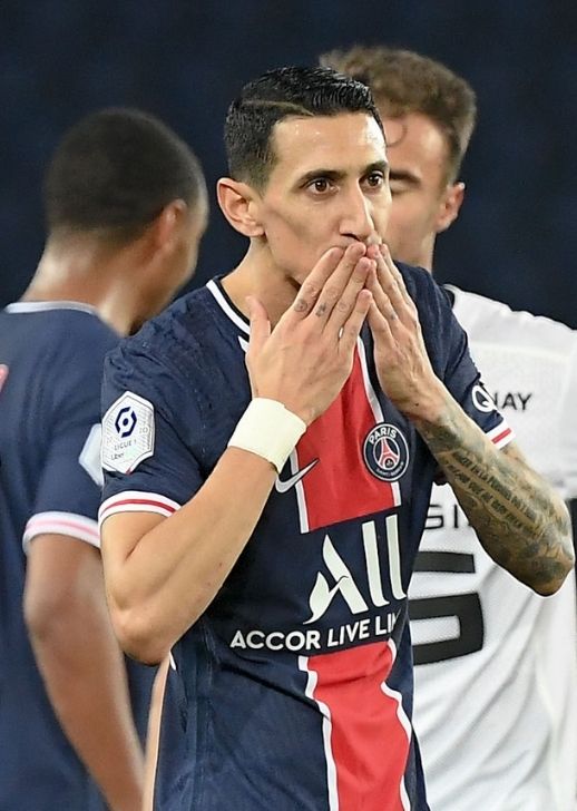 Angel Di Maria PSG Rennes sealed with a kiss