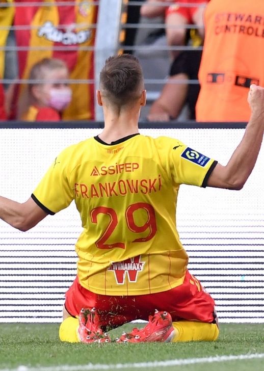 Frankowski Lens Lille goal celebration