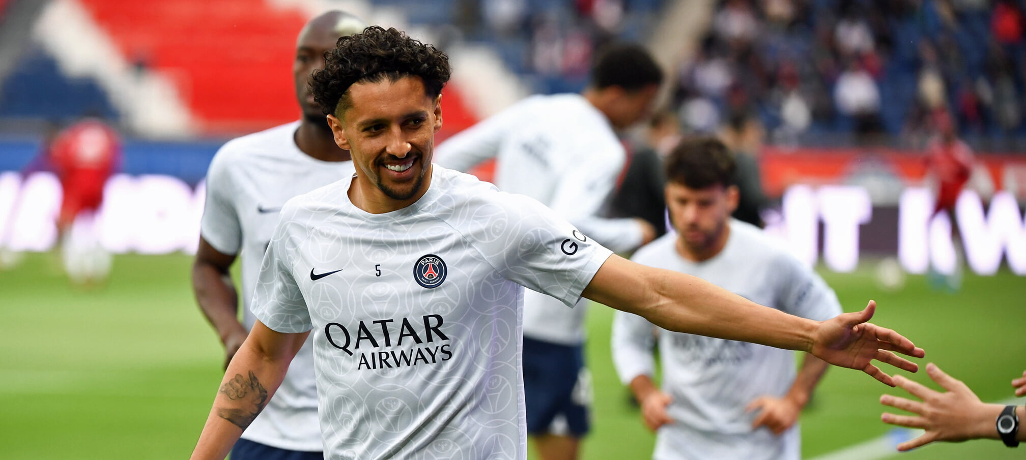 Marquinhos signs new PSG contract