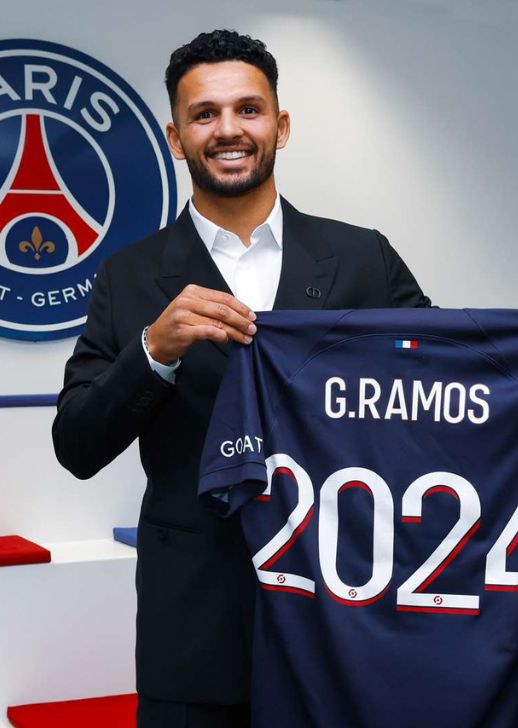 Goal machine Gonçalo Ramos joins PSG!