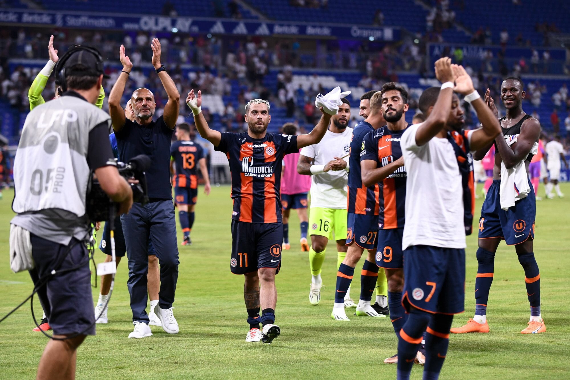 MHSC coach Michel der Zakarian and his players acknowledge their fans
