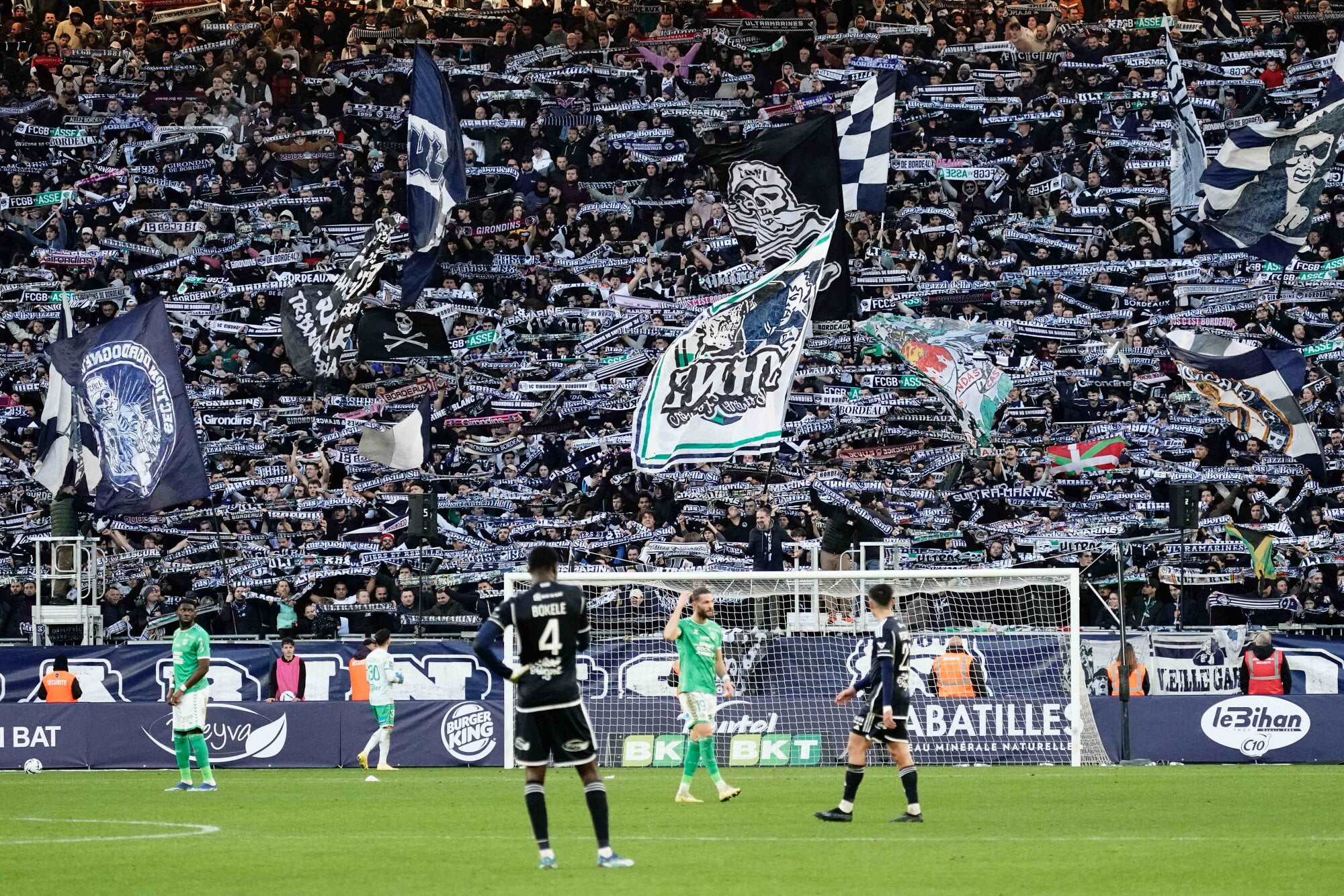 Fans In Bordeaux