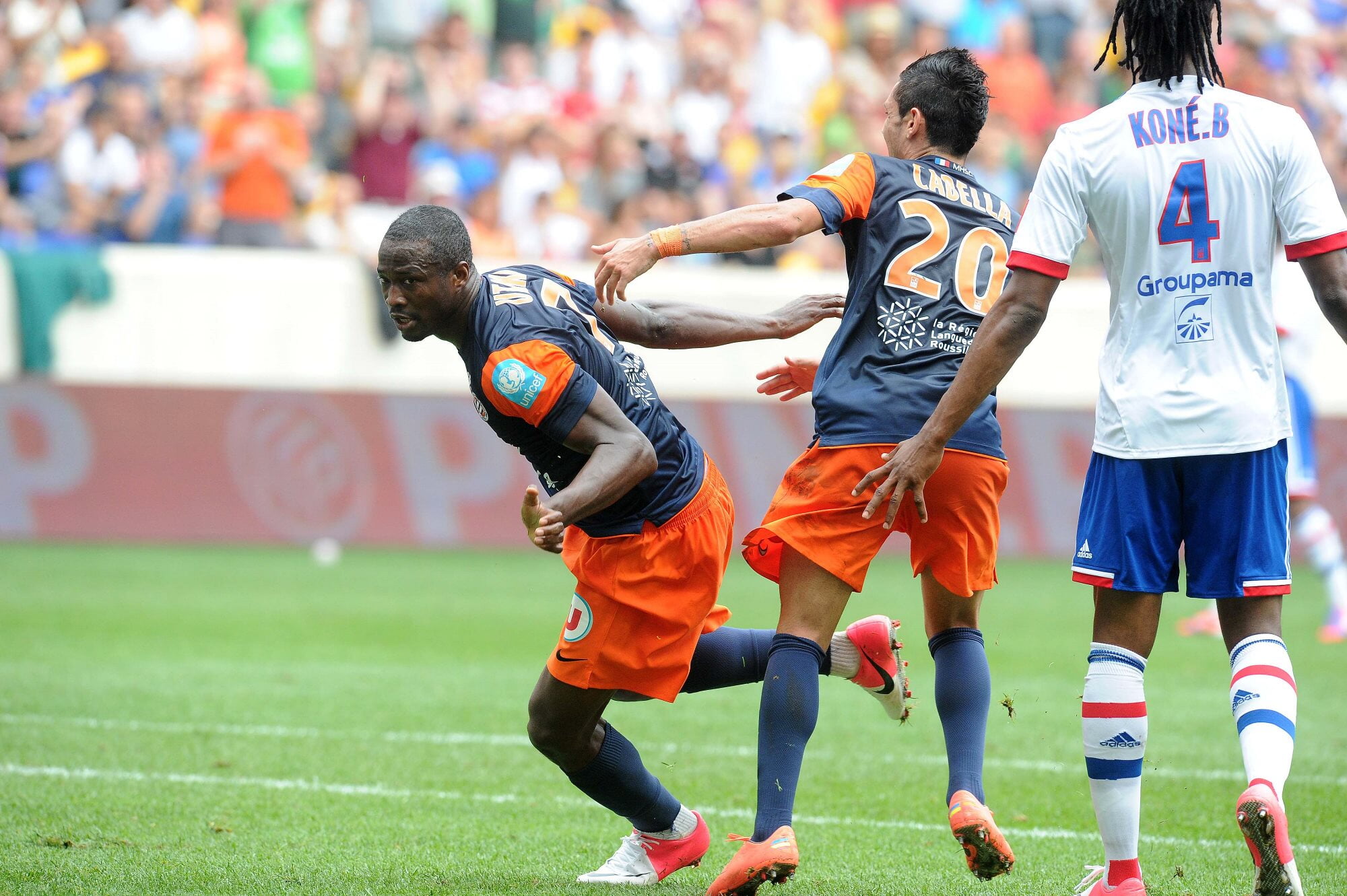 John Utaka celebrates with Montpellier